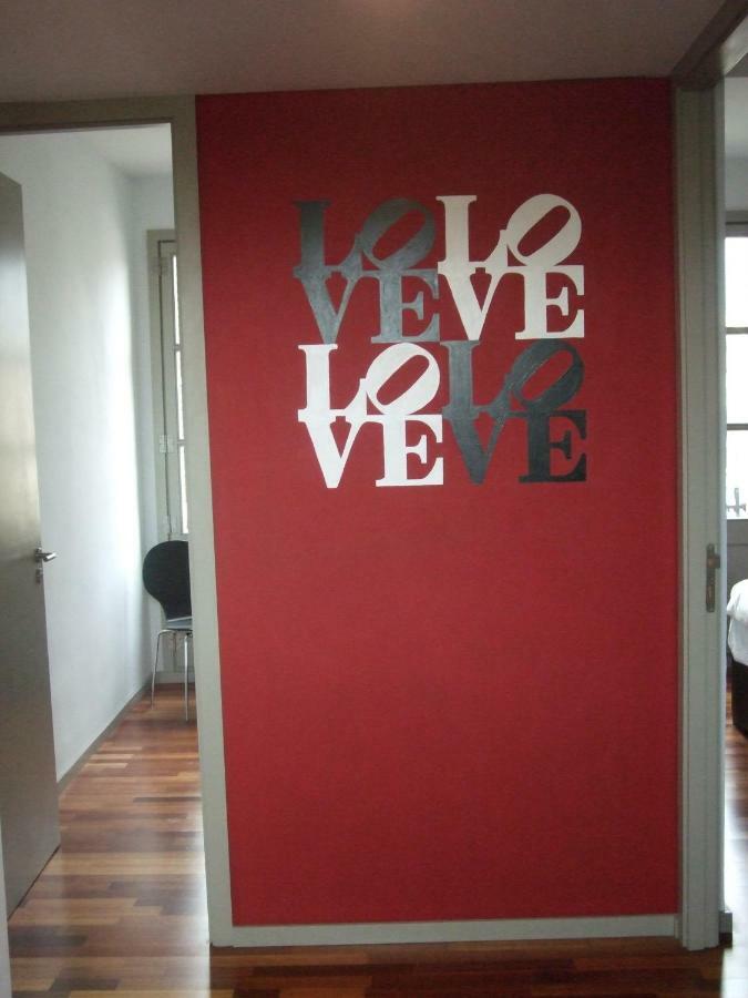 Torres Rojo Apartment Barcelona Exterior photo